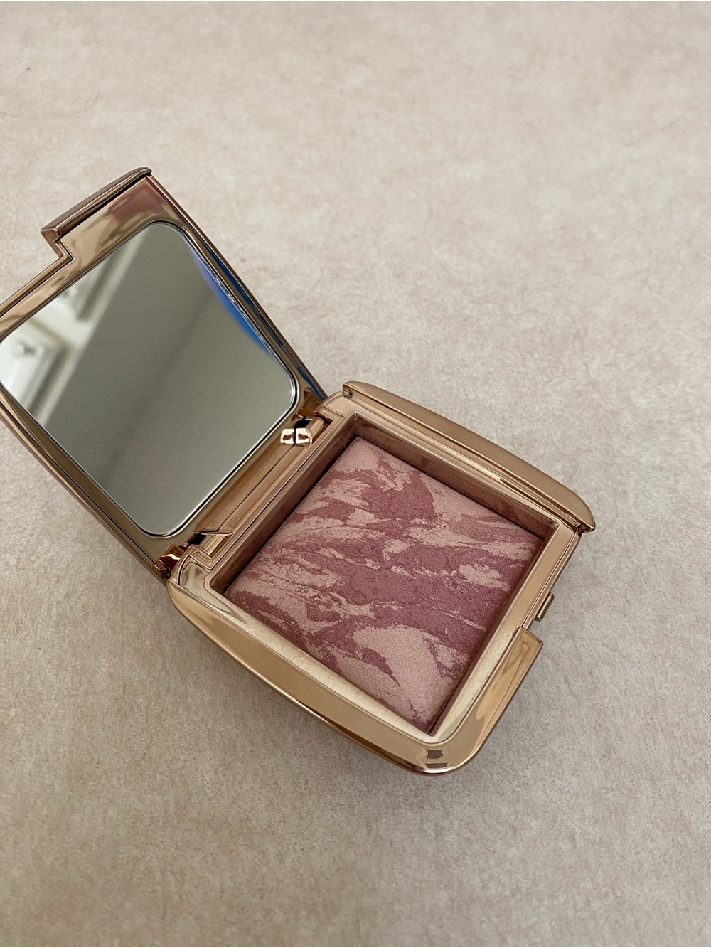 Hourglass Ambient Lighting Blush Mood Exposure